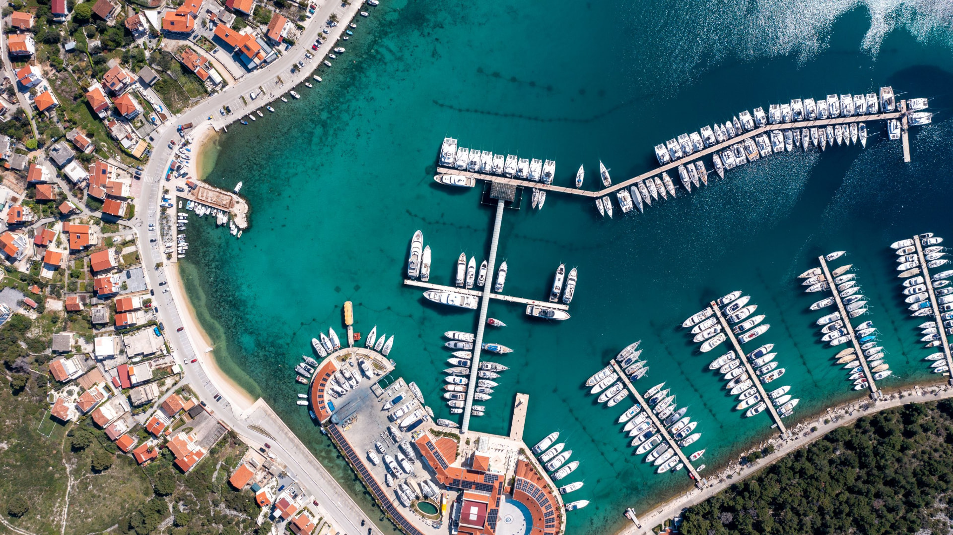 Overhead view of Marina Frapa